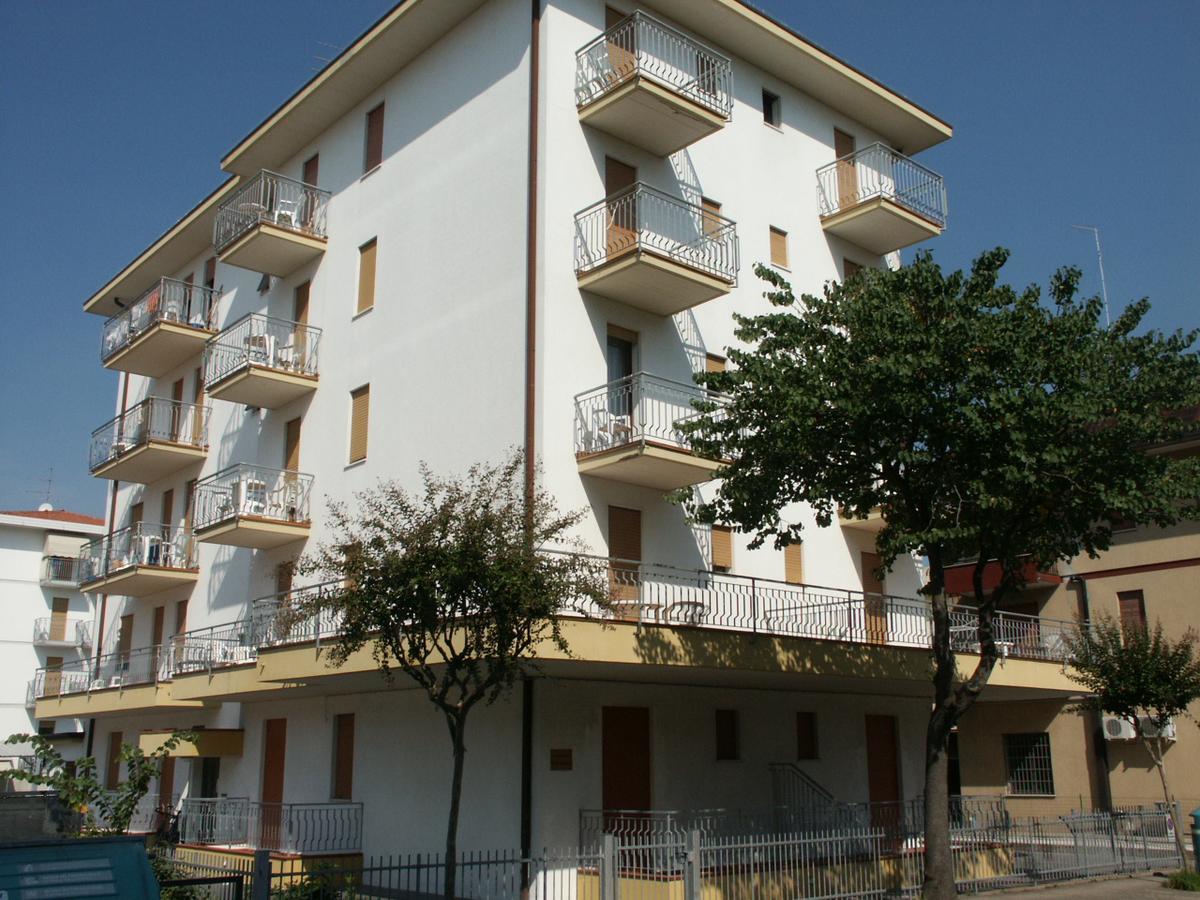 Condominio Michelangelo * Lido di Jesolo
